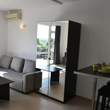 Studio In Cote D'azur Апартамент *